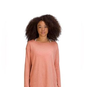 lululemon athletica Long Sleeve Tee in Peach